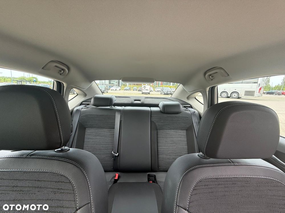Opel Astra - 11