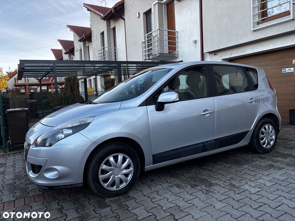 Renault Scenic 1.6 16V Tech Run - 12