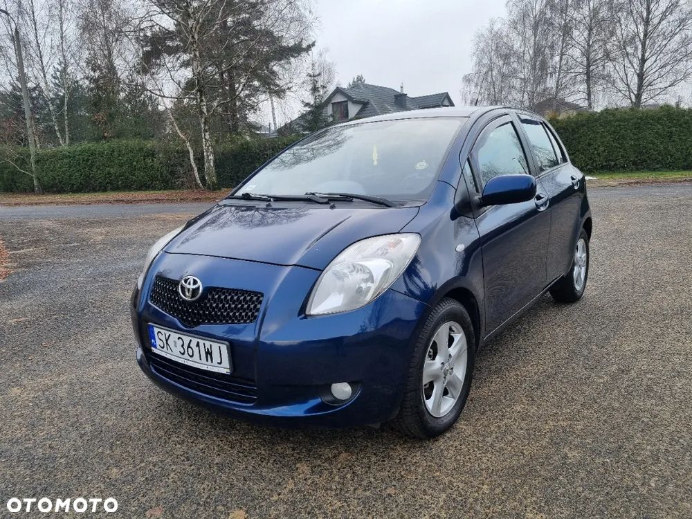 Toyota Yaris 1.3 Sol - 1