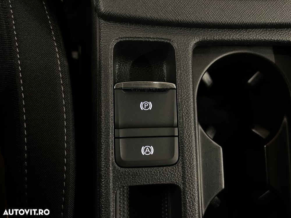 Skoda Octavia 2.0 TDI DSG Style - 28