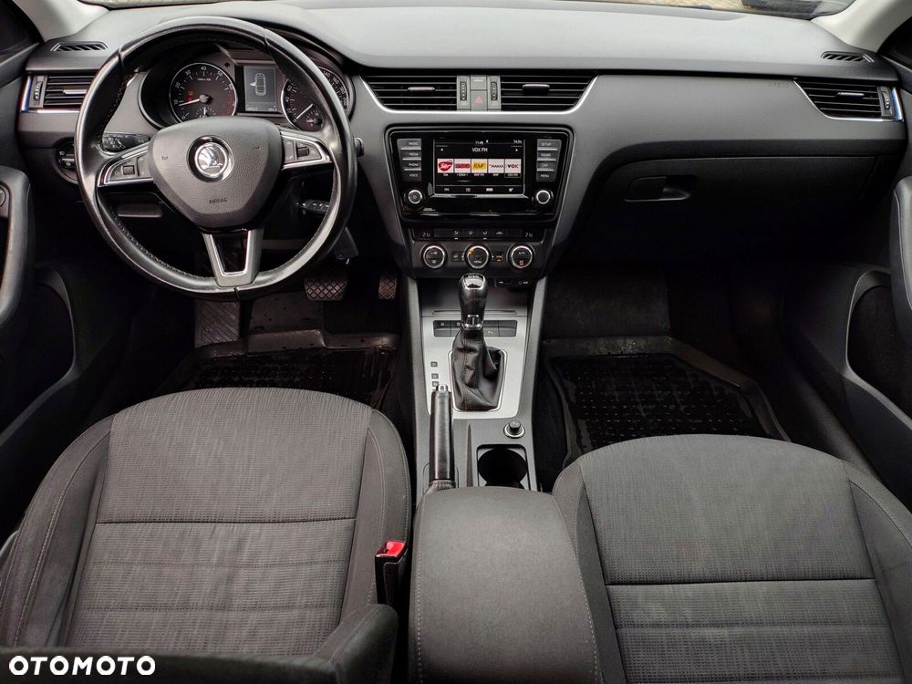 Skoda Octavia 1.4 TSI Style DSG - 12
