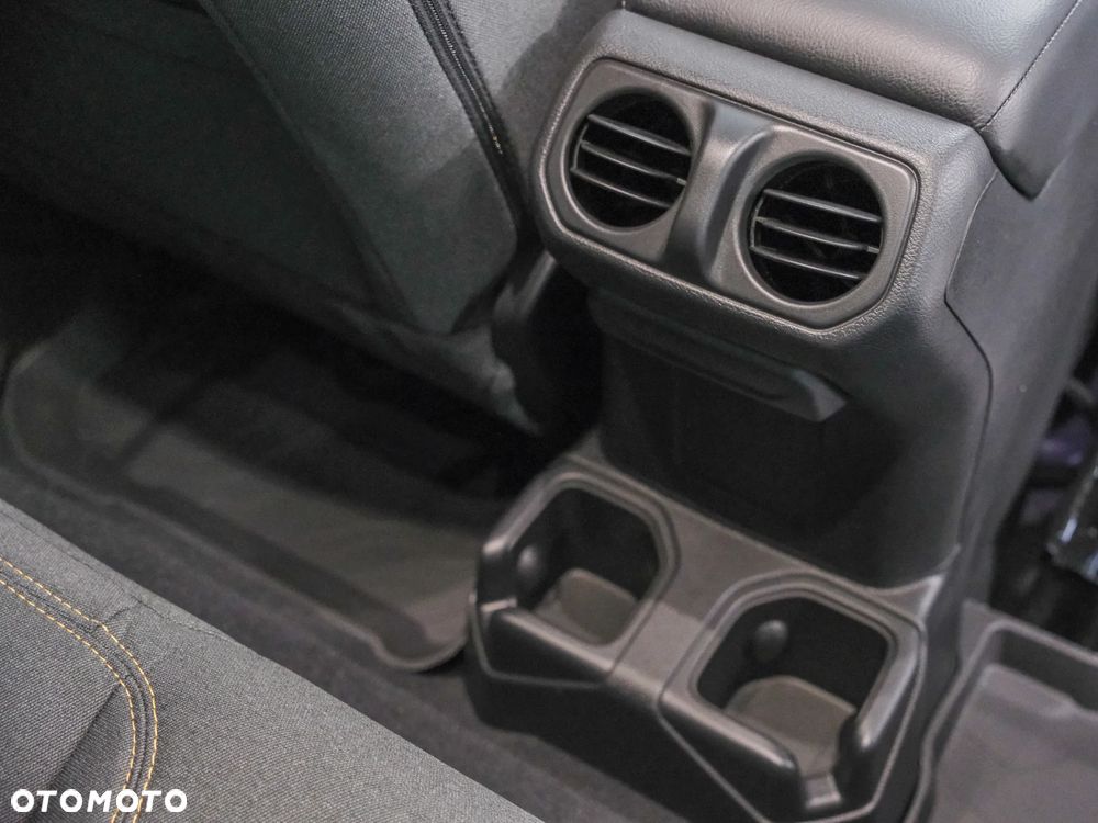 Jeep Wrangler - 24