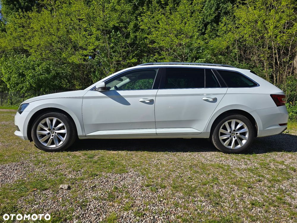 Skoda Superb 2.0 TDI DSG Ambition - 7