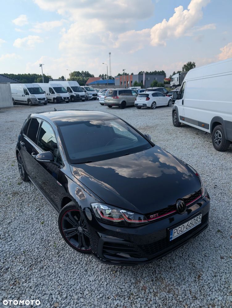 Volkswagen Golf GTI Performance BlueMotion Technology DSG - 2