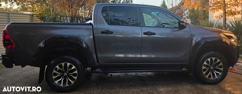 Toyota Hilux 2.8D 204CP 4x4 Double Cab AT GR Sport - 12