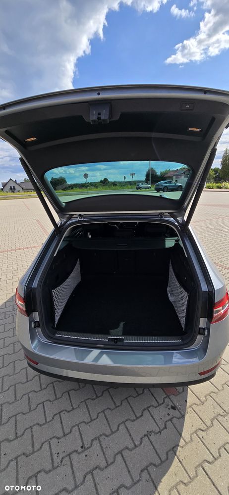 Skoda Superb 2.0 TDI 4x4 Style DSG - 3