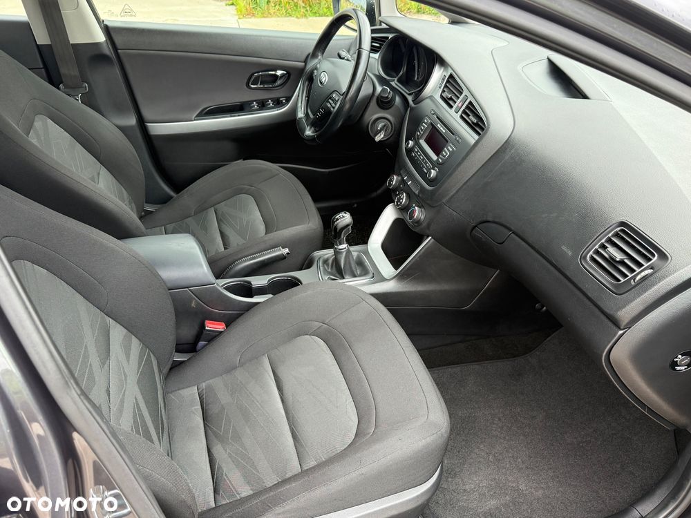 Kia Ceed 1.4 CVVT - 23