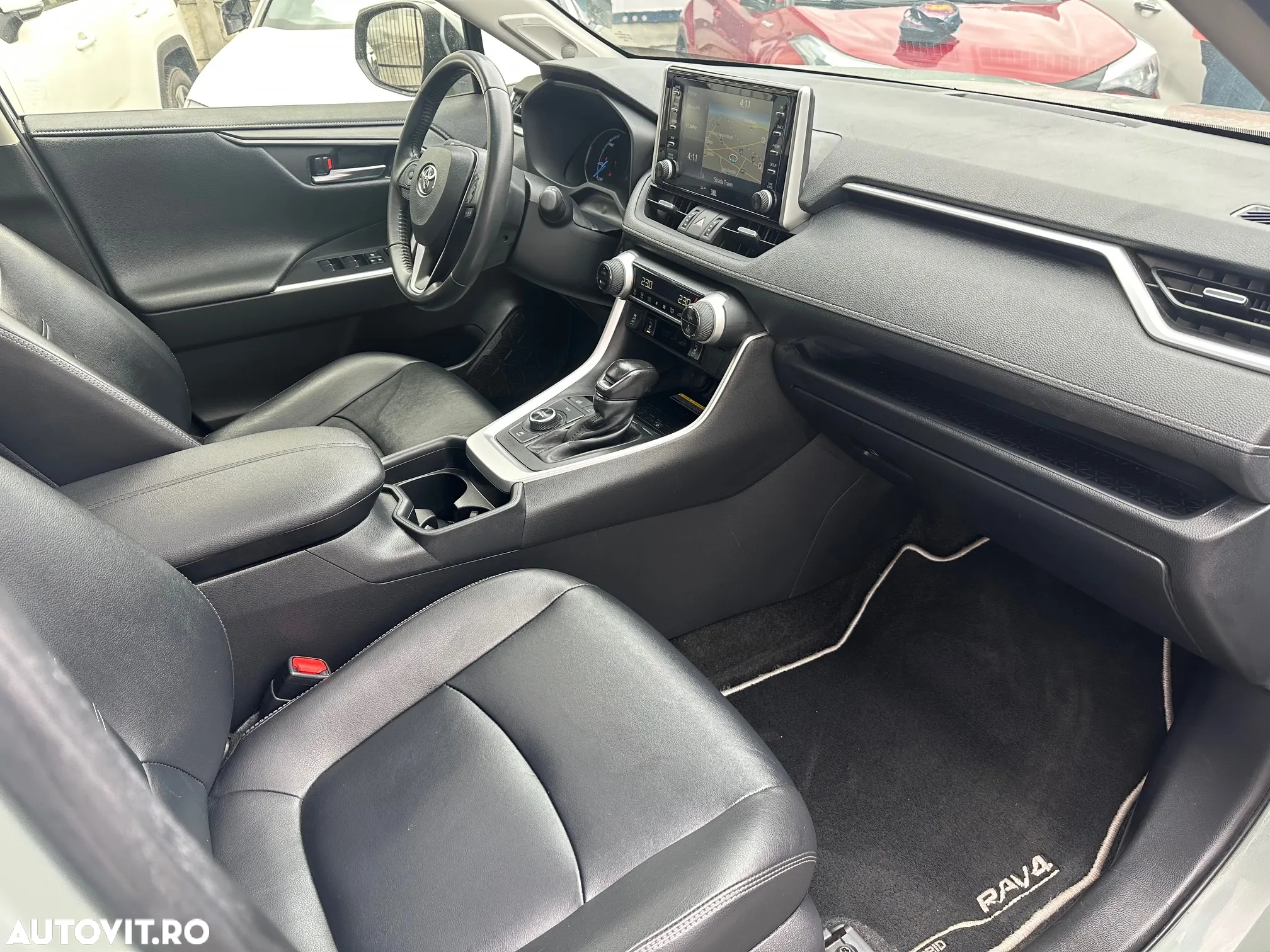 Toyota RAV4 2.5 Hybrid VVT-iE 4x4 Luxury - 6