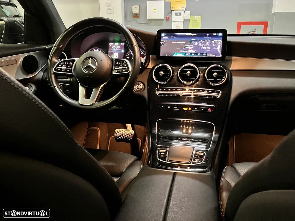 Mercedes-Benz GLC 300 de Coupé 4Matic - 36