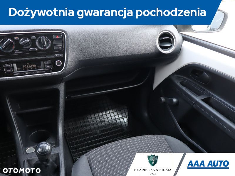 Volkswagen up! - 9