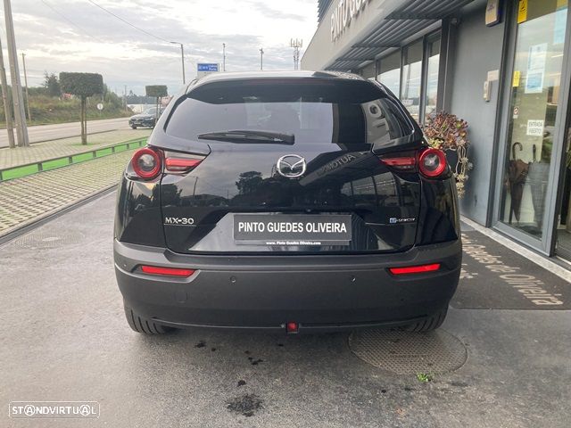 Mazda MX-30 e-SKYACTIV Excellence - 8