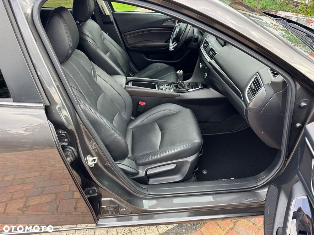 Mazda 3 - 27