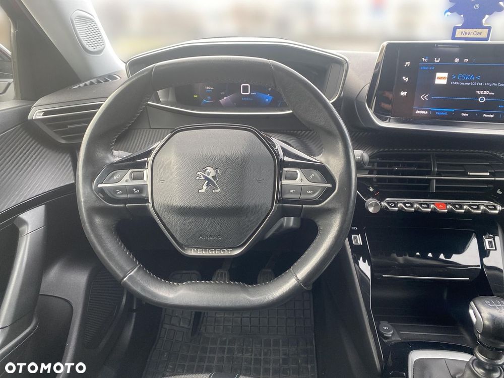 Peugeot 2008 1.2 PureTech GT Line S&S - 16