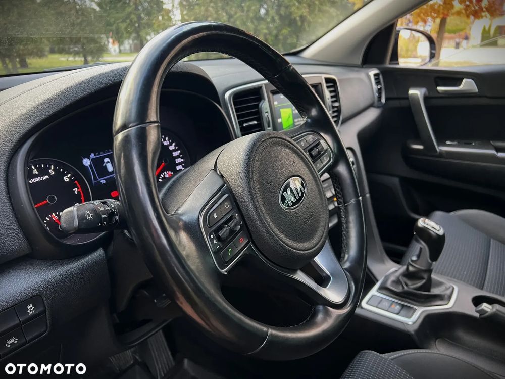 Kia Sportage 1.6 GDI 2WD Black Edition - 32