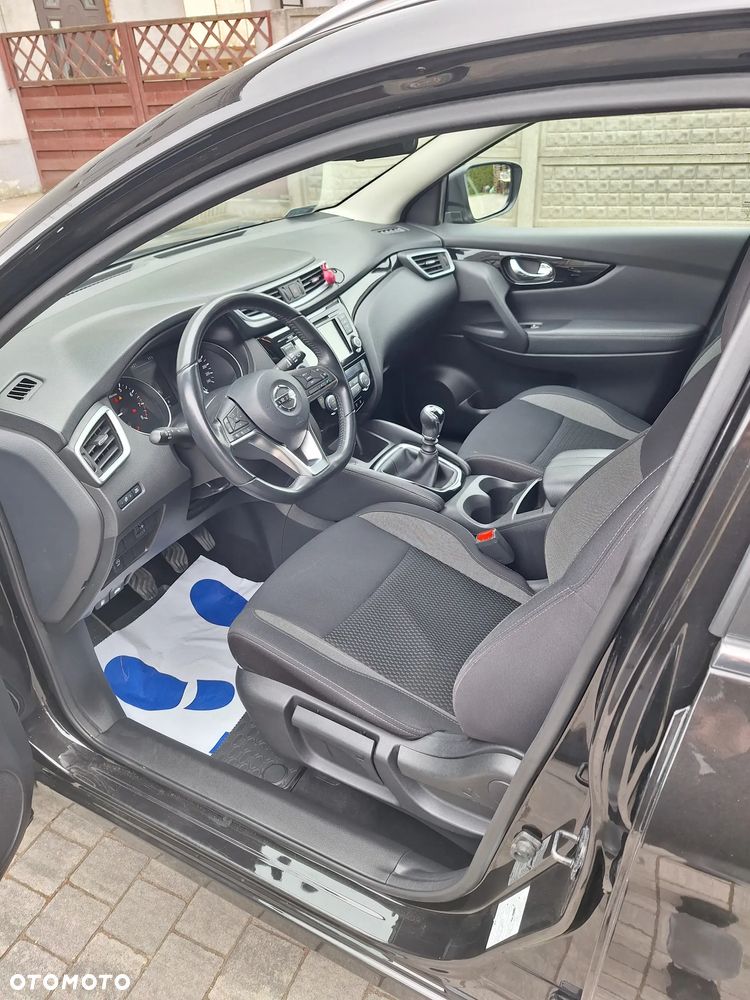 Nissan Qashqai 1.3 DIG-T N-Connecta - 9