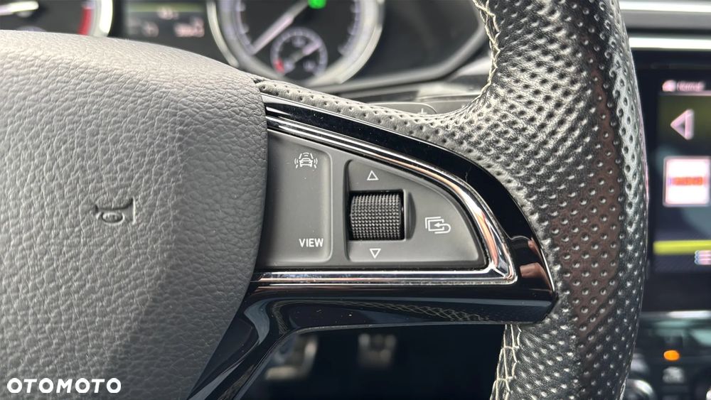 Skoda Superb 2.0 TDI SCR 4x4 Sportline DSG - 22