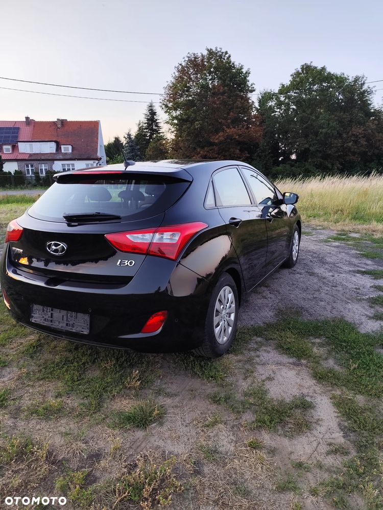 Hyundai i30 blue 1.4 Classic Navigation - 5