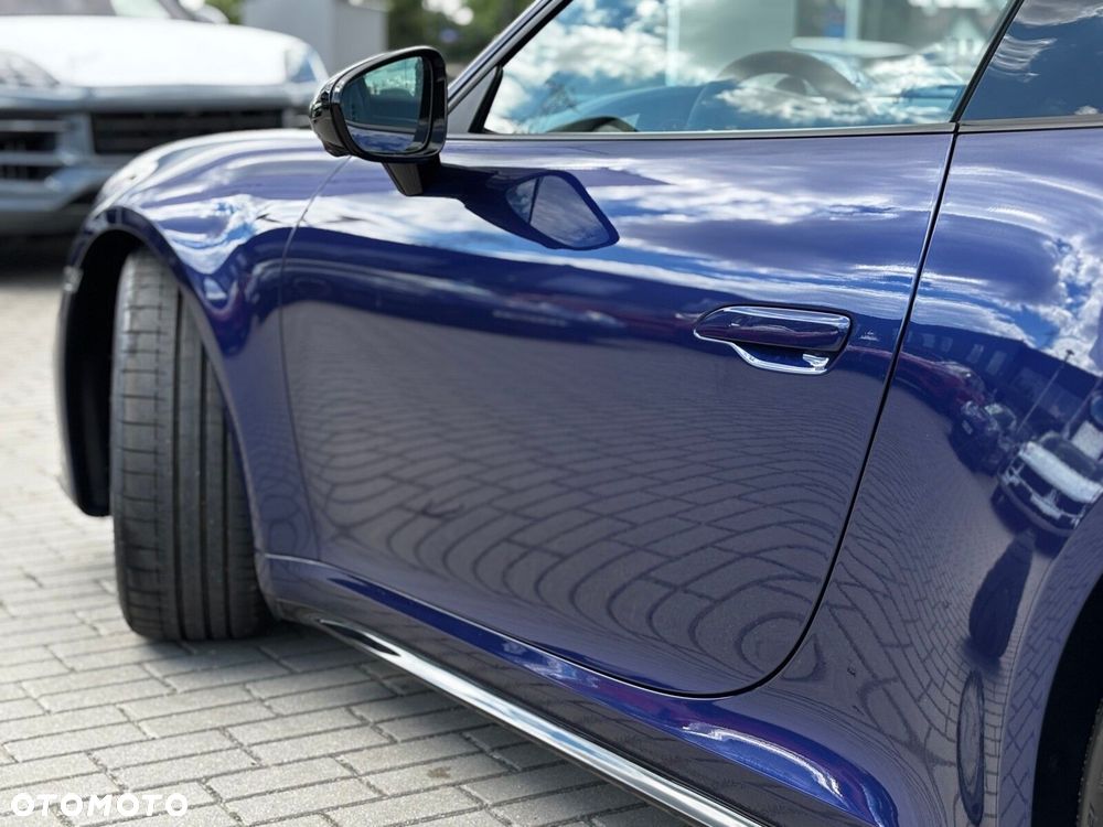 Porsche 911 - 16