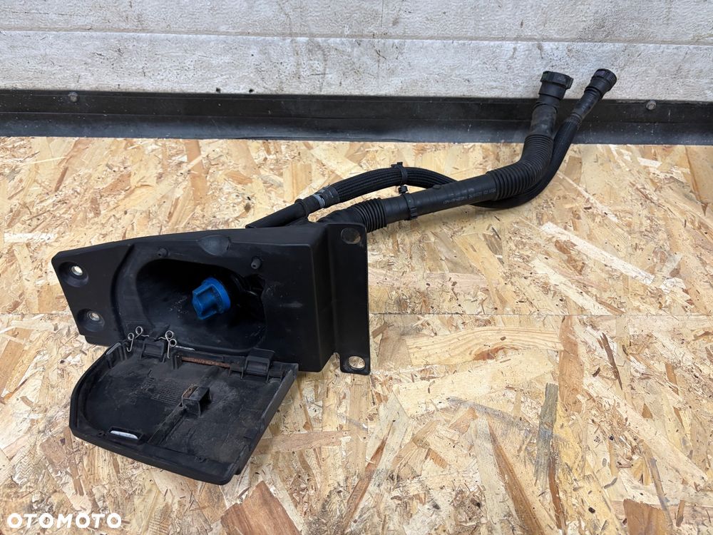 Wlew klapka przewód  adblue kompletny Iveco Daily - 1