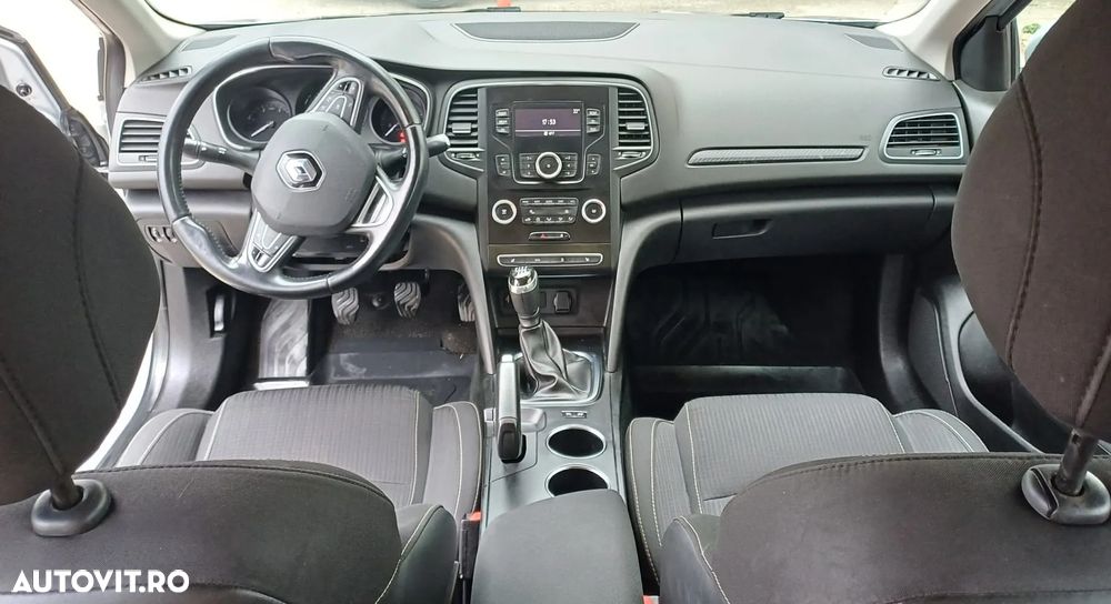 Renault Megane ENERGY dCi Zen - 6
