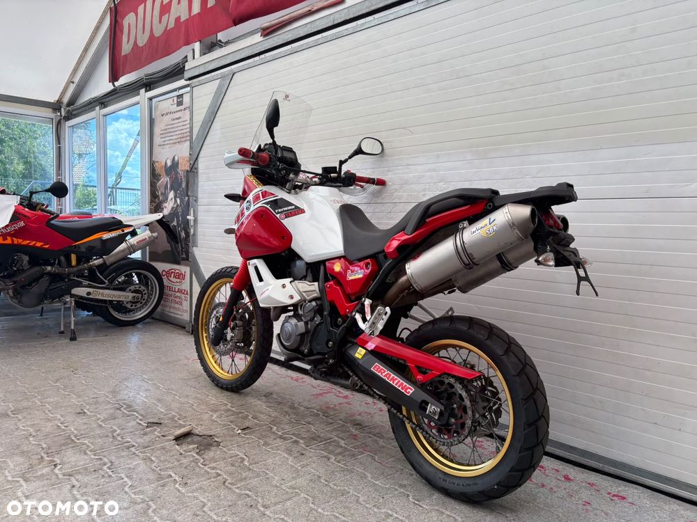 Yamaha XT - 3