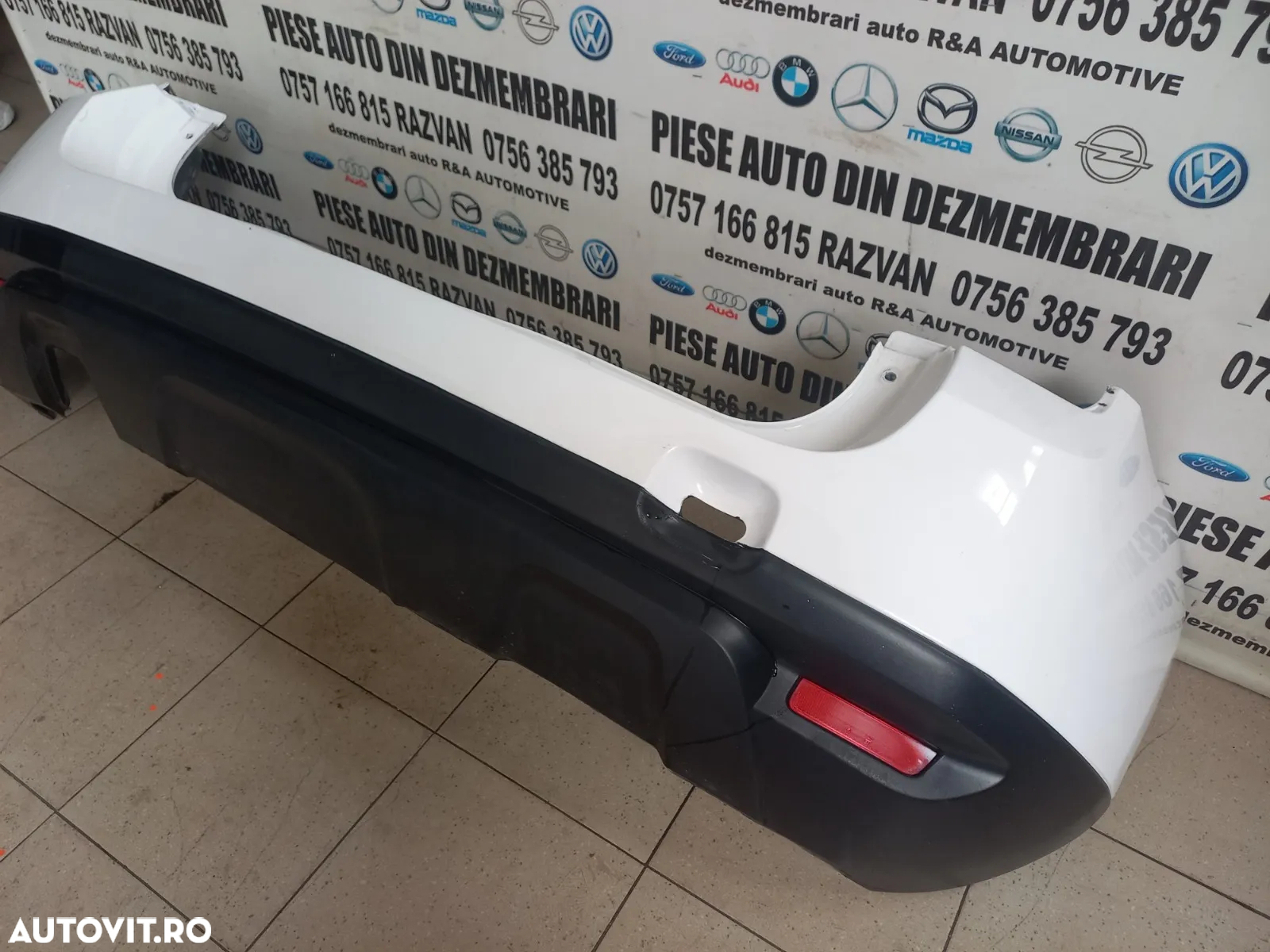 Bara Spate Dacia Duster Primul Model Mic defect La Fusta Originala - Dezmembrari Arad - 4