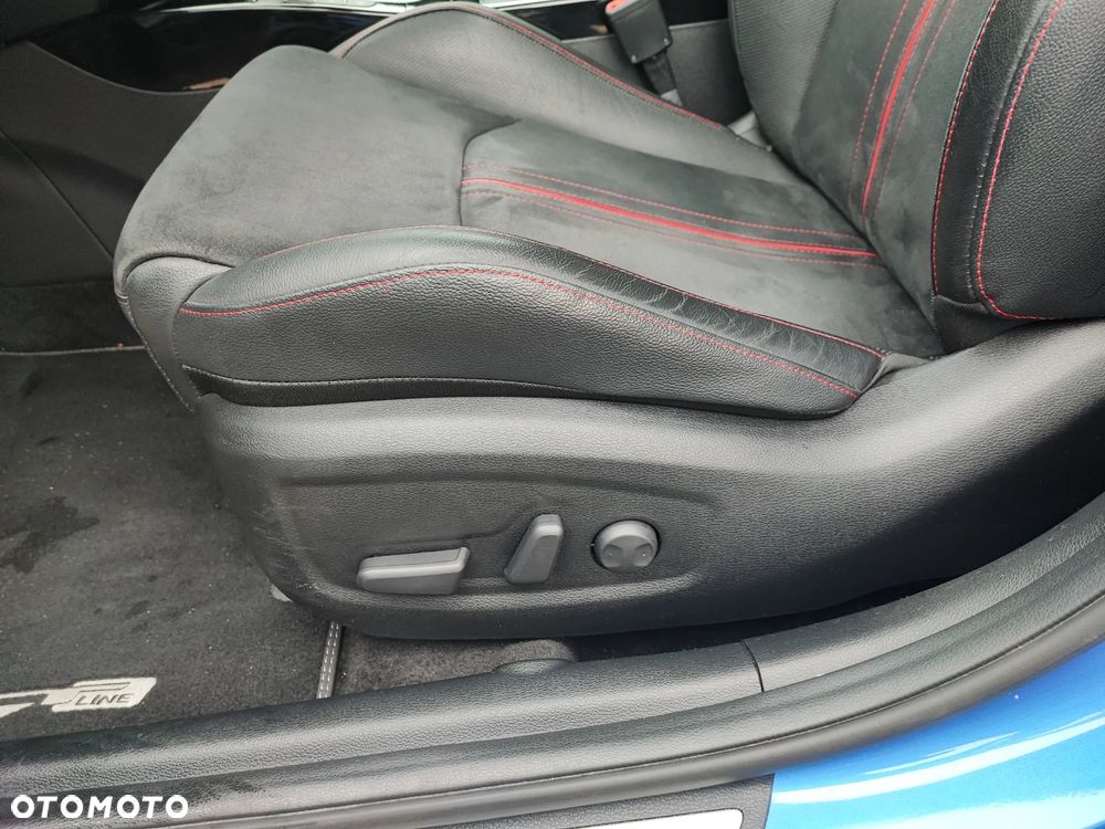 Kia ProCeed 1.6 T-GDI GT DCT - 30