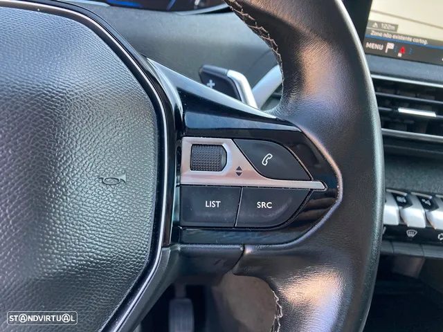 Peugeot 5008 1.2 PureTech Allure EAT8 - 19