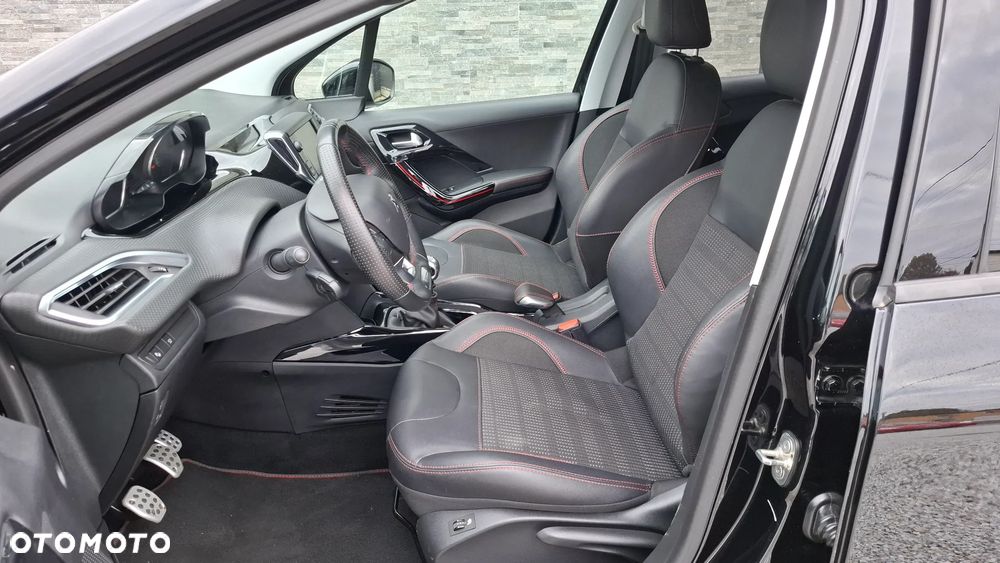 Peugeot 2008 PureTech 130 Stop&Start GT-Line Edition - 37