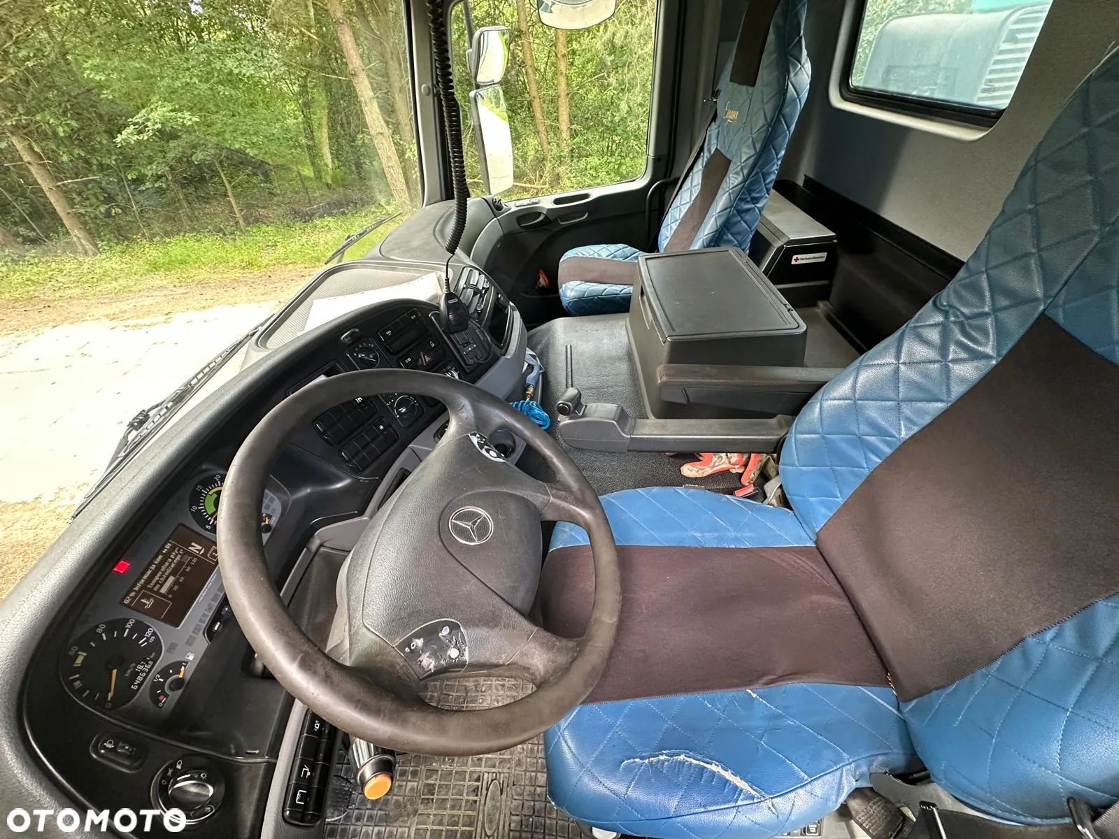 Mercedes-Benz ACTROS - 8