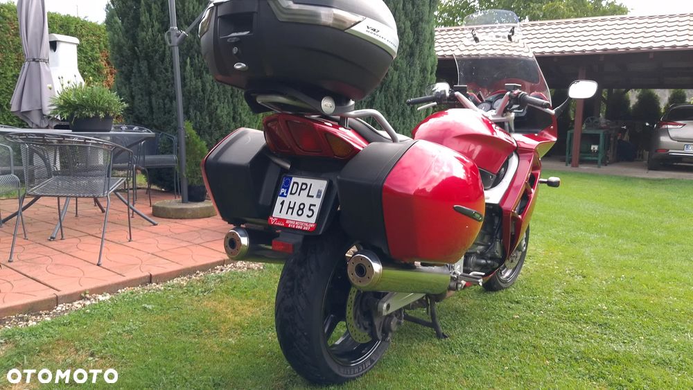Yamaha FJR - 7