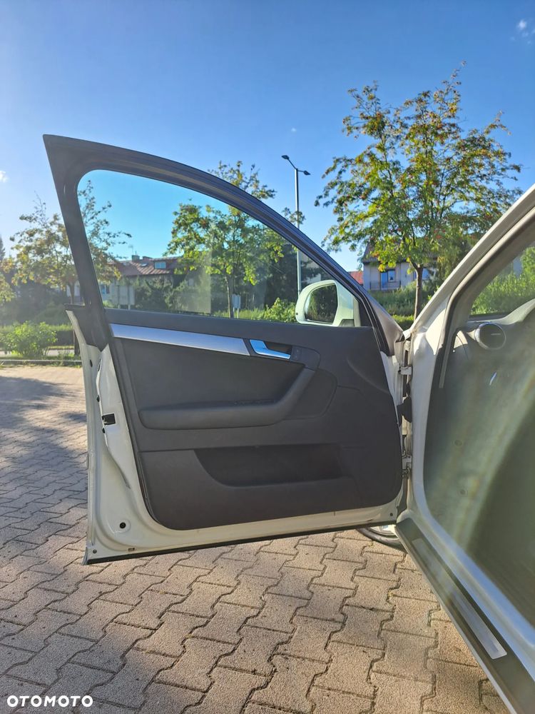 Audi A3 Sportback 1.6 TDI DPF Ambition - 24