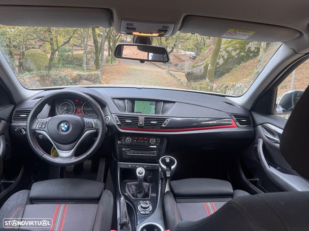 BMW X1 20 d sDrive Line Sport - 9