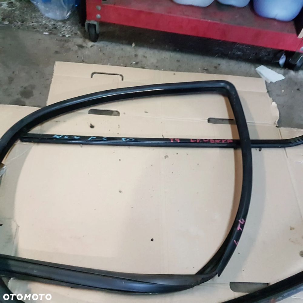 mechanizm podnośnik szyby zamek zawias z drzwi vw transporter t4 - 23