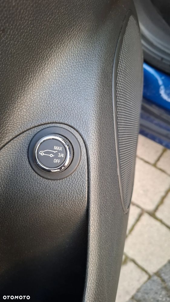 Opel Astra 1.2 Turbo Start/Stop Sports Tourer - 19