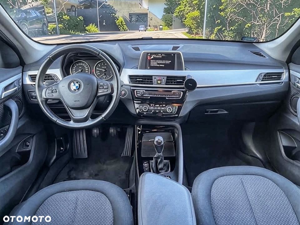 BMW X1 sDrive18i - 7