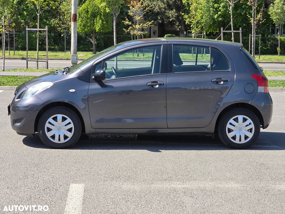 Toyota Yaris 1.0 Optimo - 11