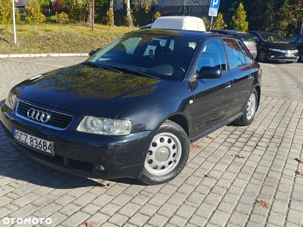 Audi A3 Sportback 1.6 Ambiente - 32