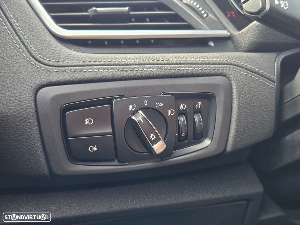 BMW 218 Gran Tourer i Line Luxury Auto - 16