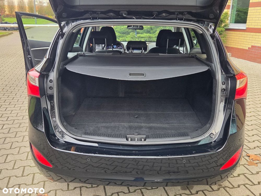 Hyundai i30 i30cw 1.6 CRDi Trend - 24