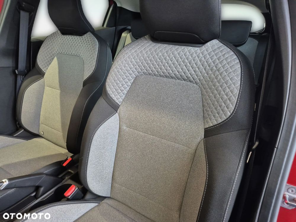 Renault Clio 1.0 TCe Evolution - 16