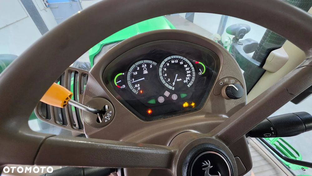 John Deere 6105 R  Konsola Tur 6125R  6115M i 5090D Premium 211 Vario 311 Vario Valtra N dEUTZ 5120 - 15