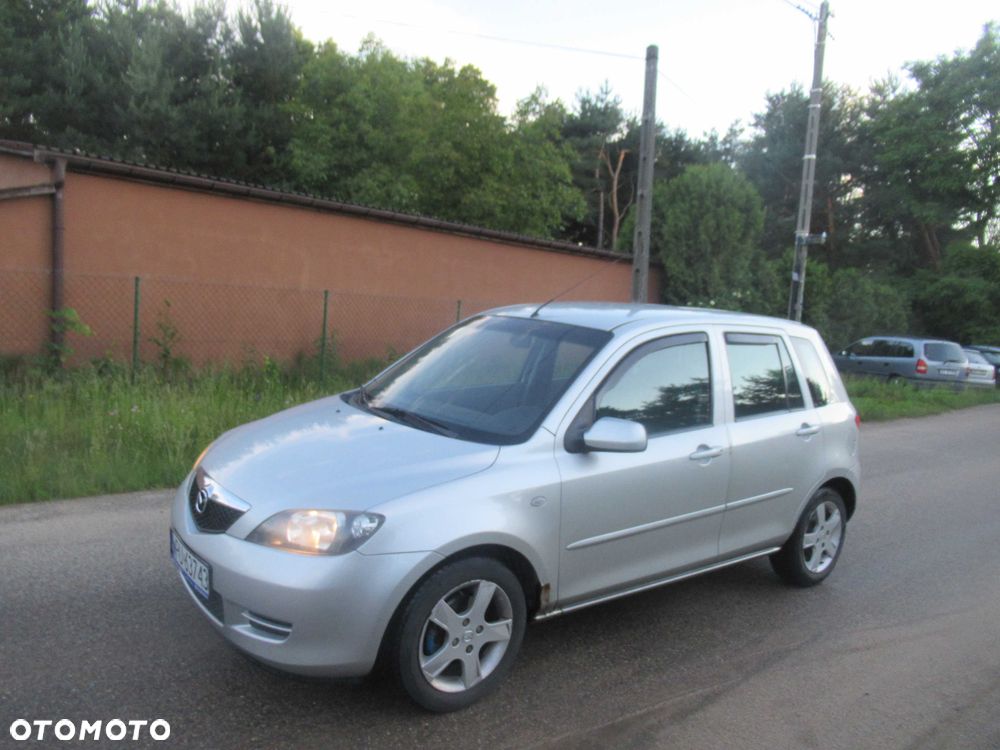 Mazda 2 - 8