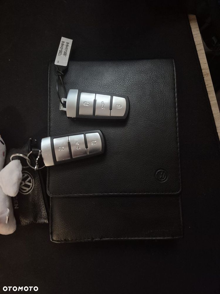 Volkswagen Passat 2.0 TDI Comfortline - 39