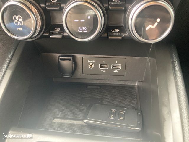 Renault Clio TCe 90 TECHNO - 31