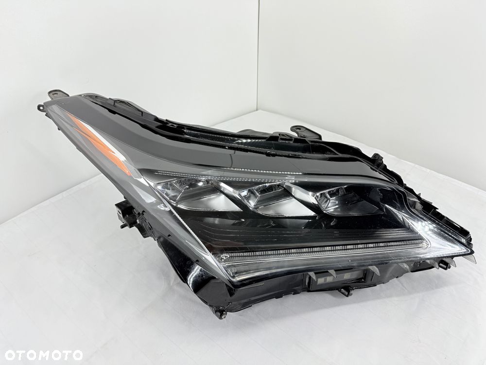 Reflektor Lampa prawa Lexus RX RX450 IV RX450H LIFT FL - 2