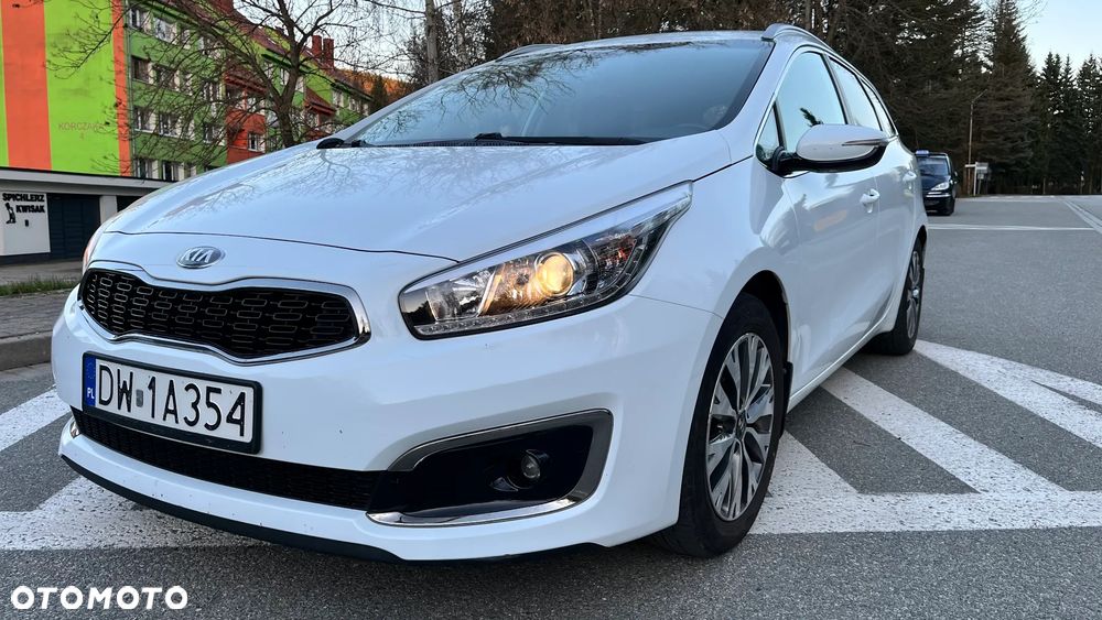 Kia Ceed 1.6 GDI L - 3