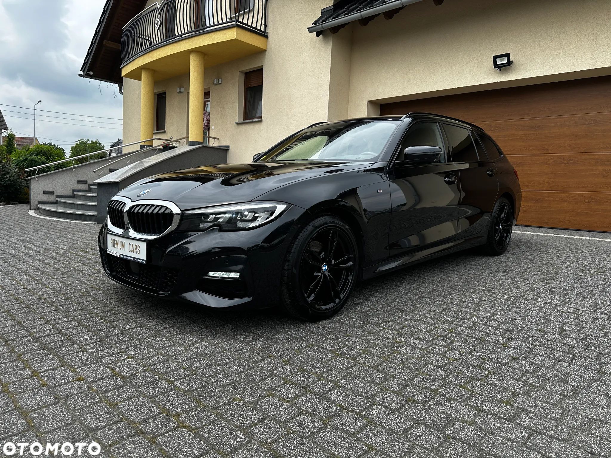 BMW Seria 3 320d Touring M Sport - 1