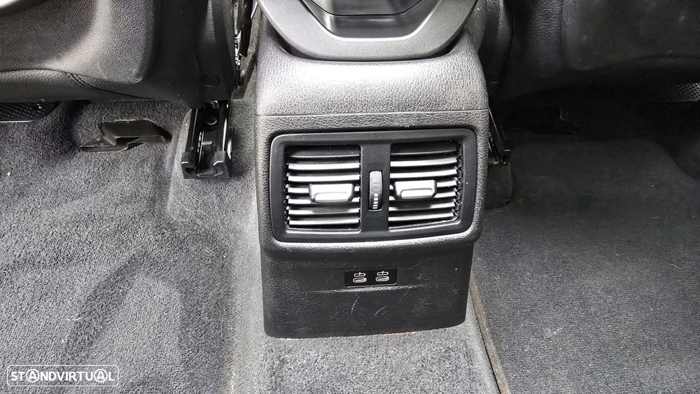 BMW X1 25 e xDrive xLine - 48