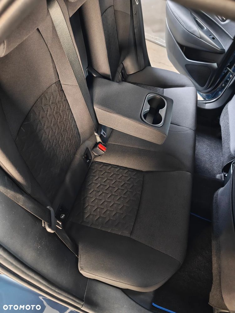 Toyota Corolla - 21